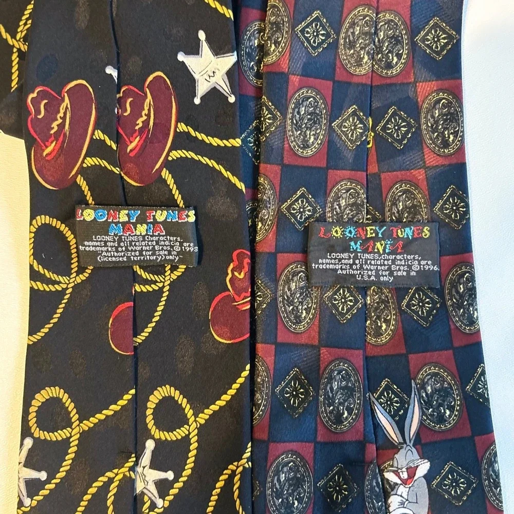 Vintage Looney Tunes Ties Bugs Bunny Wile Coyote Set Of‎ 2